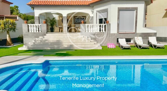Family 5 bedroom Villa in best area El Madroñal, Costa Adeje