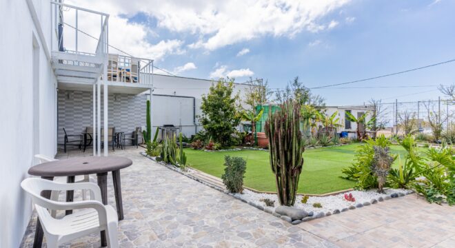 Lovely 4 bedroom villa with lot of potential, Buzanada Tenerife South